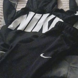 Nike boys hoodie and pants
